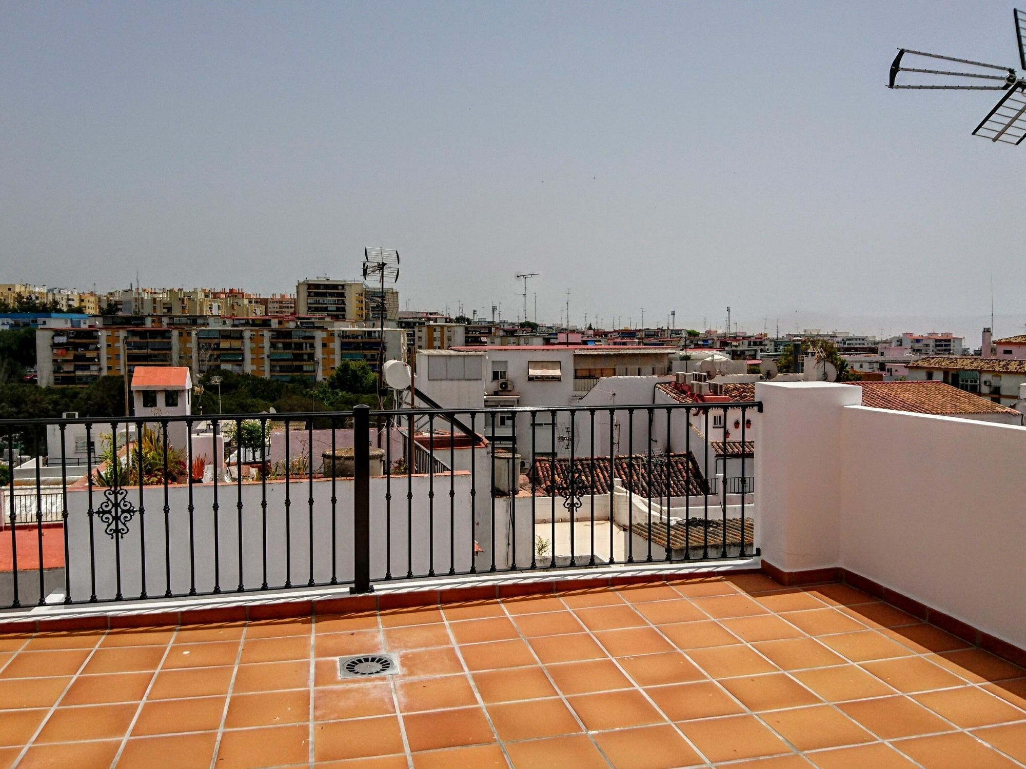 Hostal El Gallo Marbella Eksteriør bilde